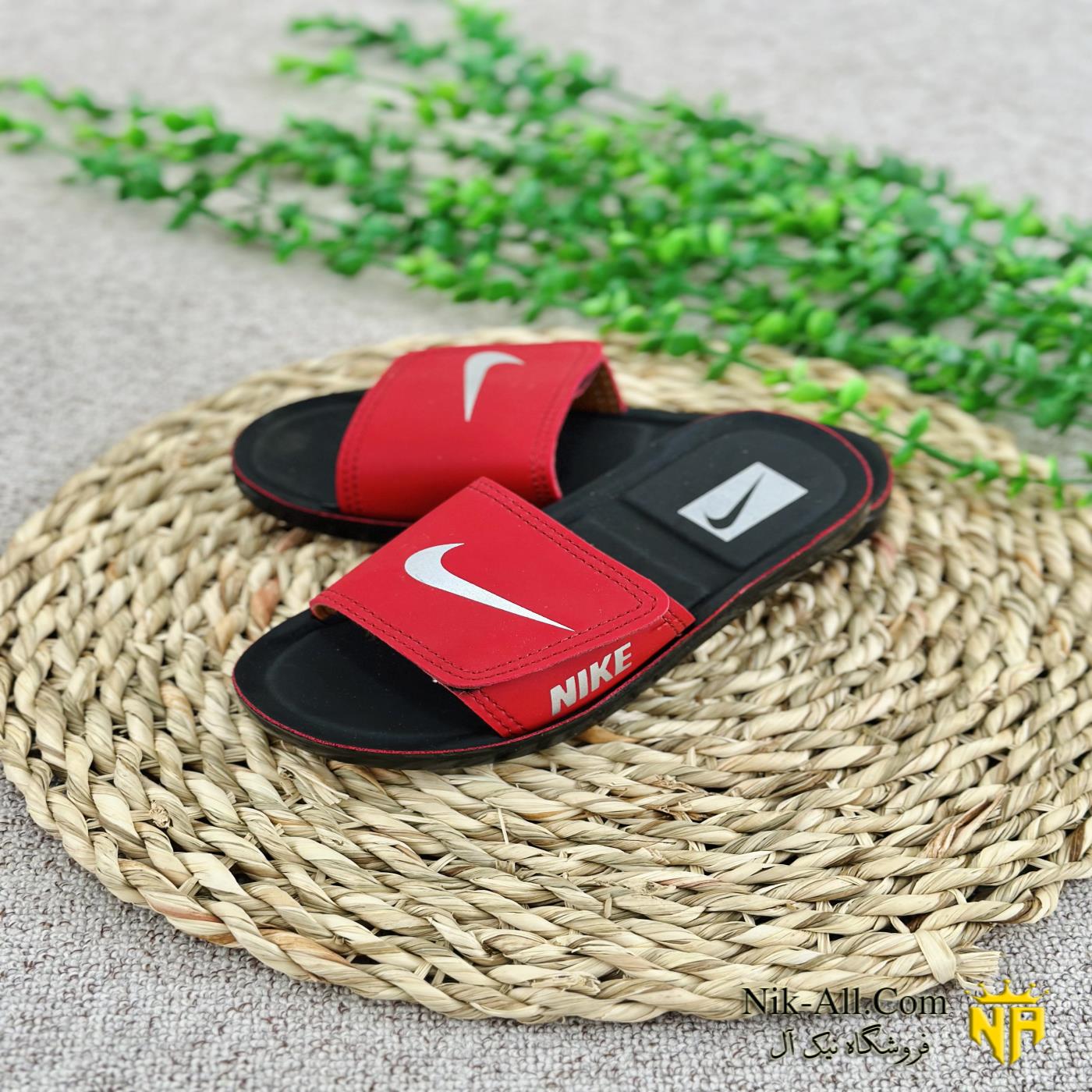 صندل نایک قرمز