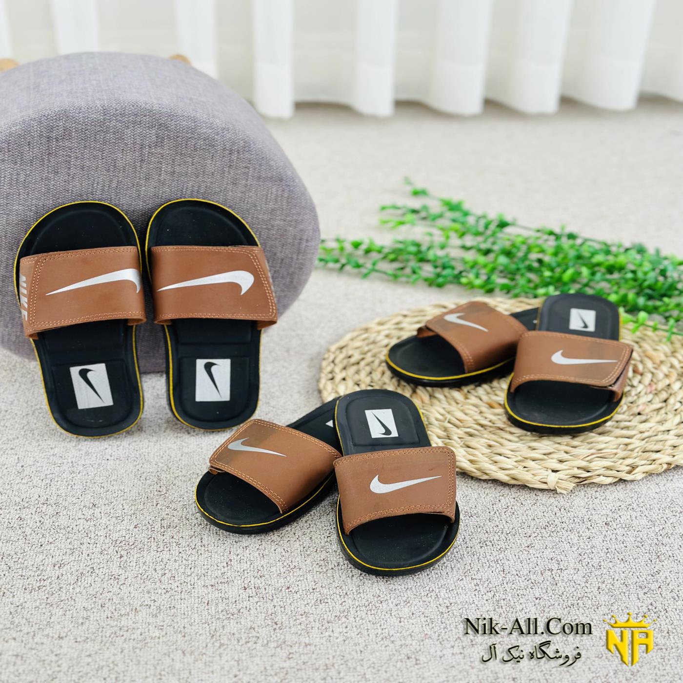صندل نایک قهوه ایی