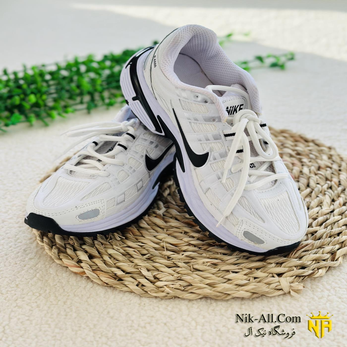 نایک 110 سفید