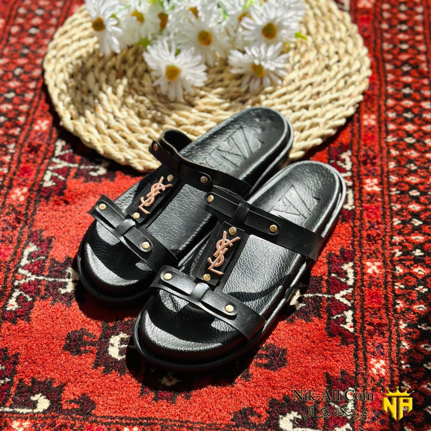 صندل زنانه سگک دار مشکی 