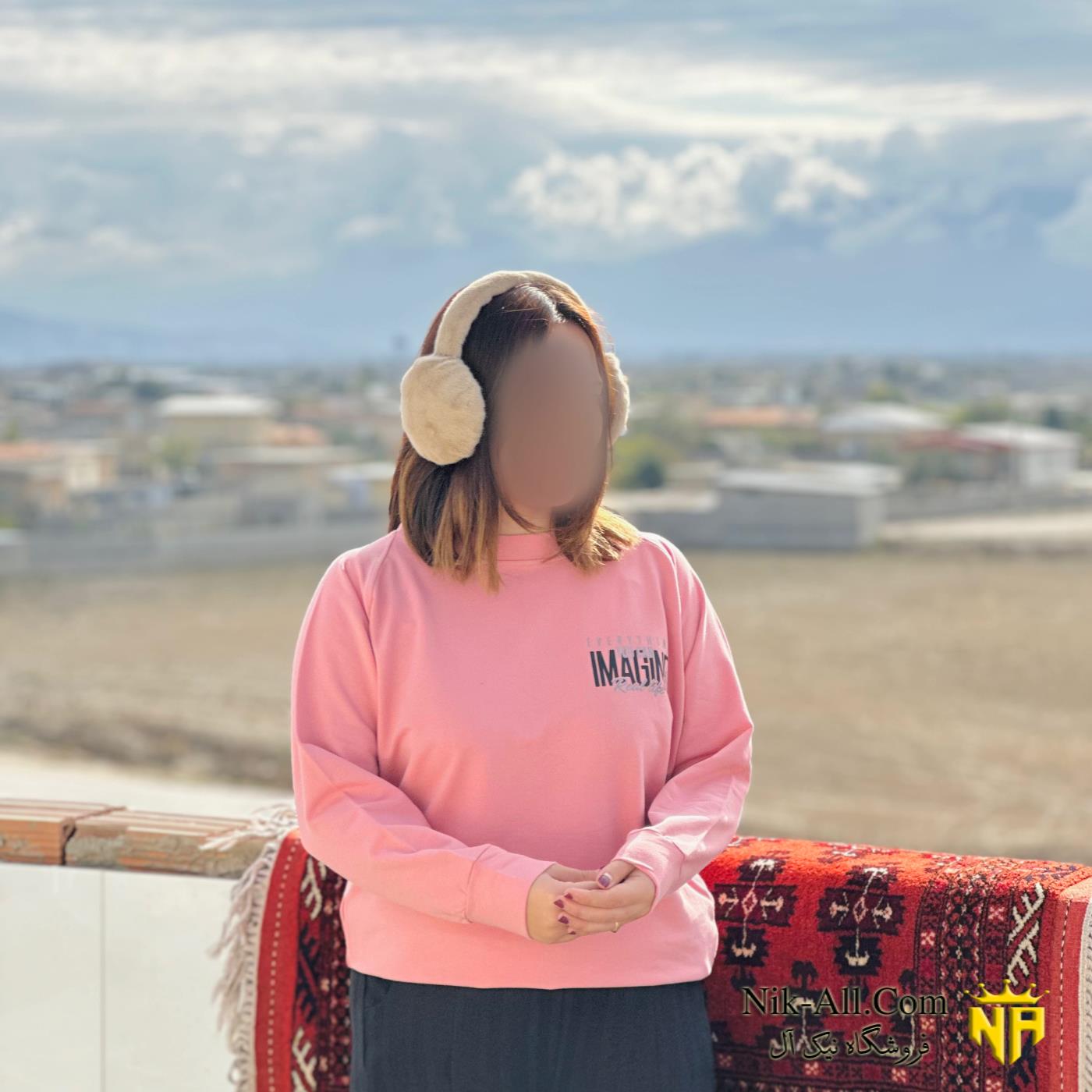 دورس یقه گردبلند