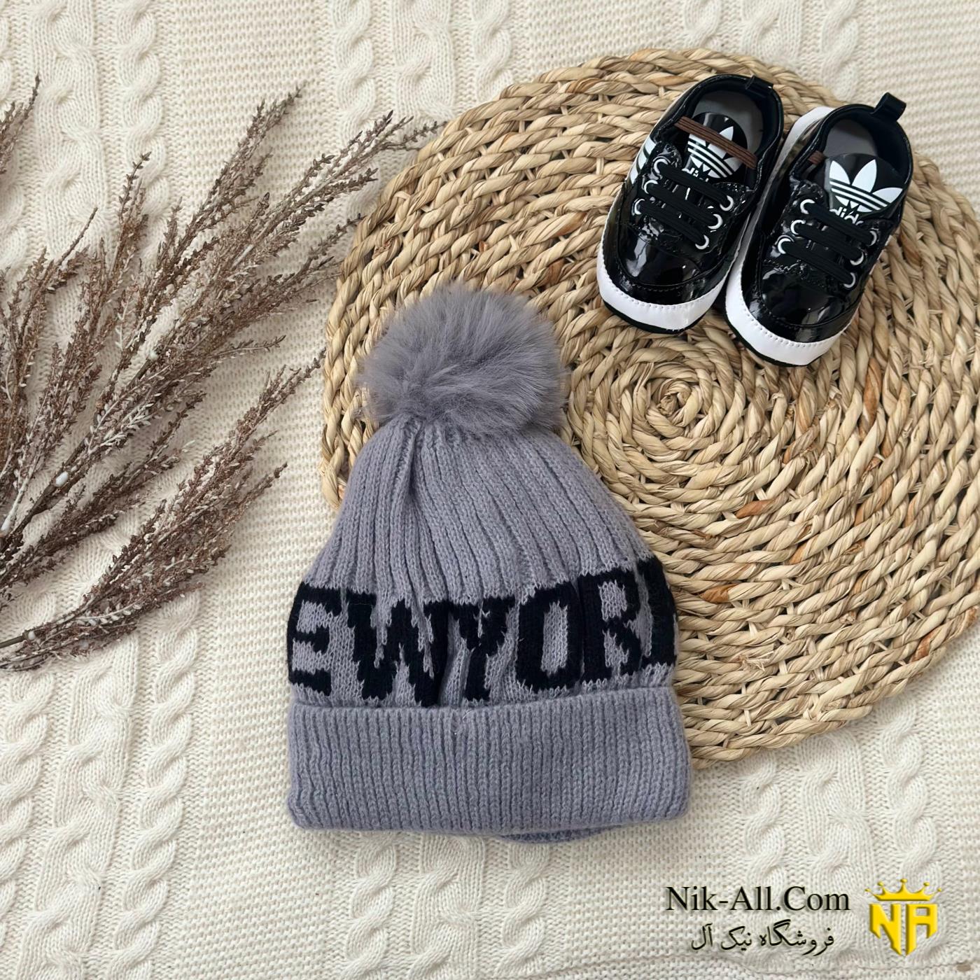 کلاه بافت حروف 