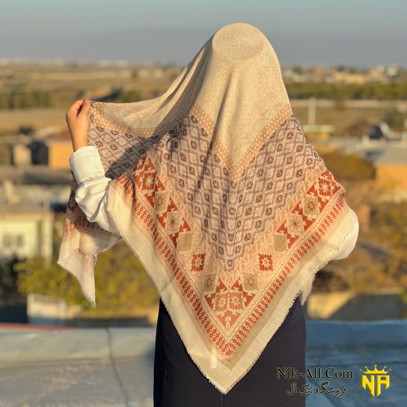 روسری ابریشم رنگی